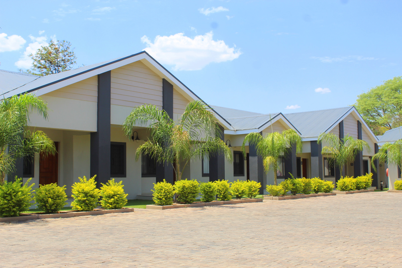Staybridge Hotels exterior